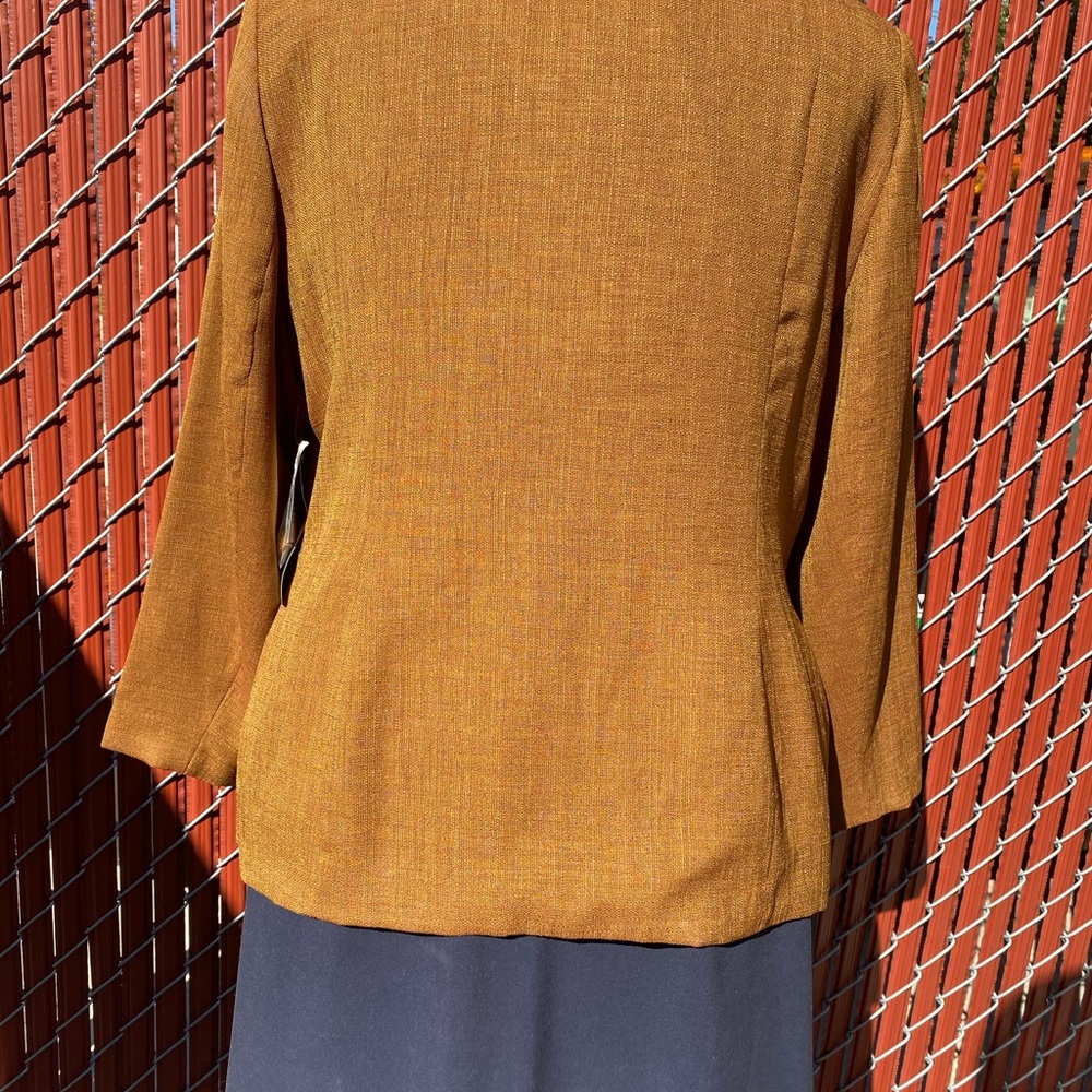Jacket - Picture 3 of 5